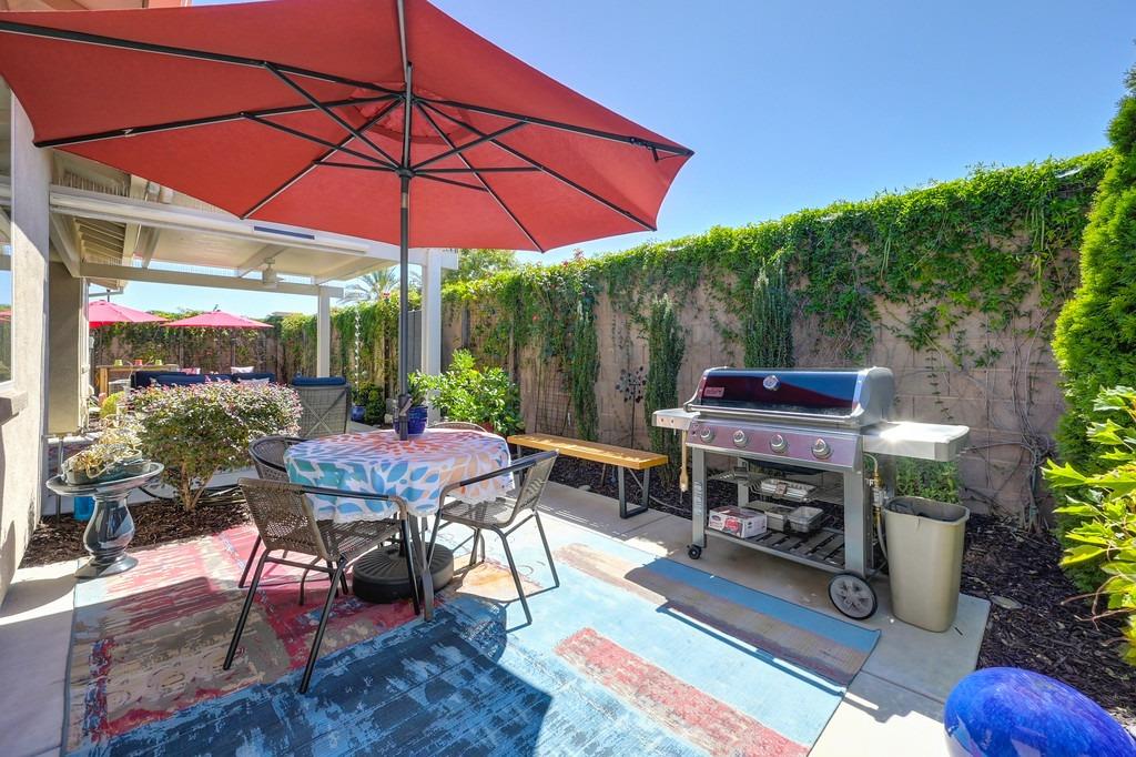 7096 De La Vina Drive