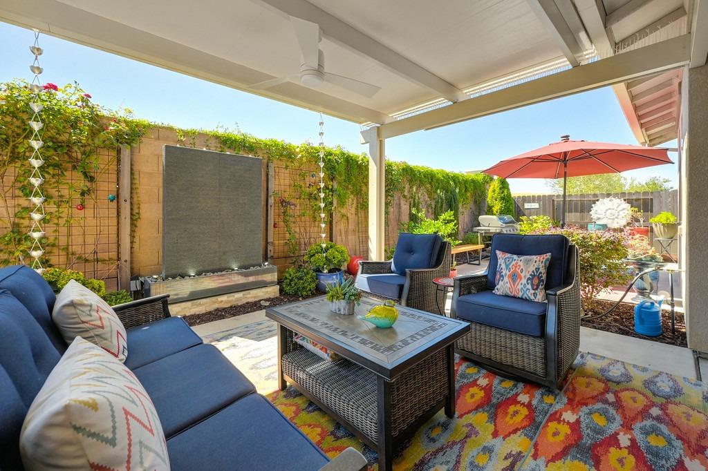 7096 De La Vina Drive