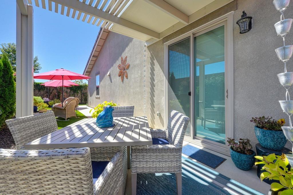 7096 De La Vina Drive