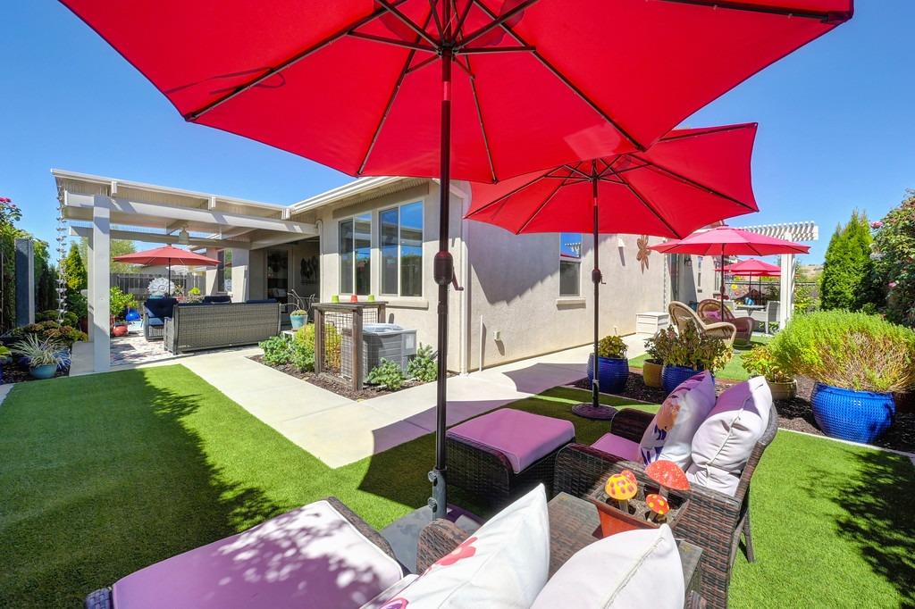 7096 De La Vina Drive