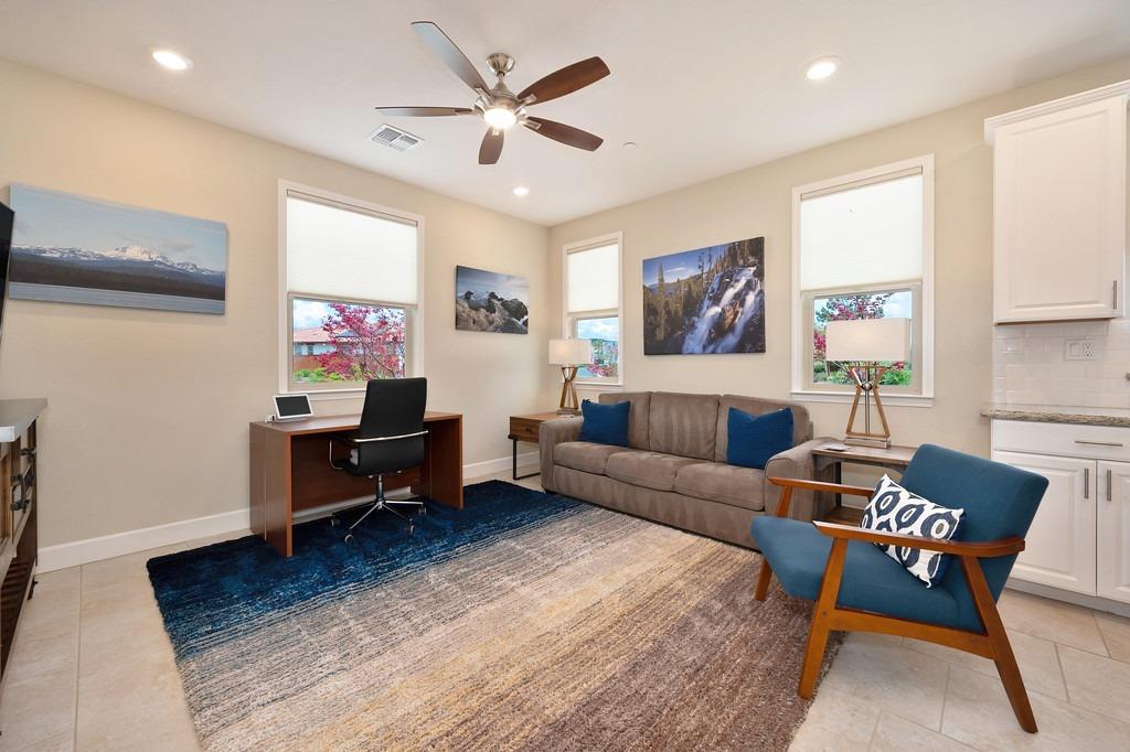 7096 De La Vina Drive