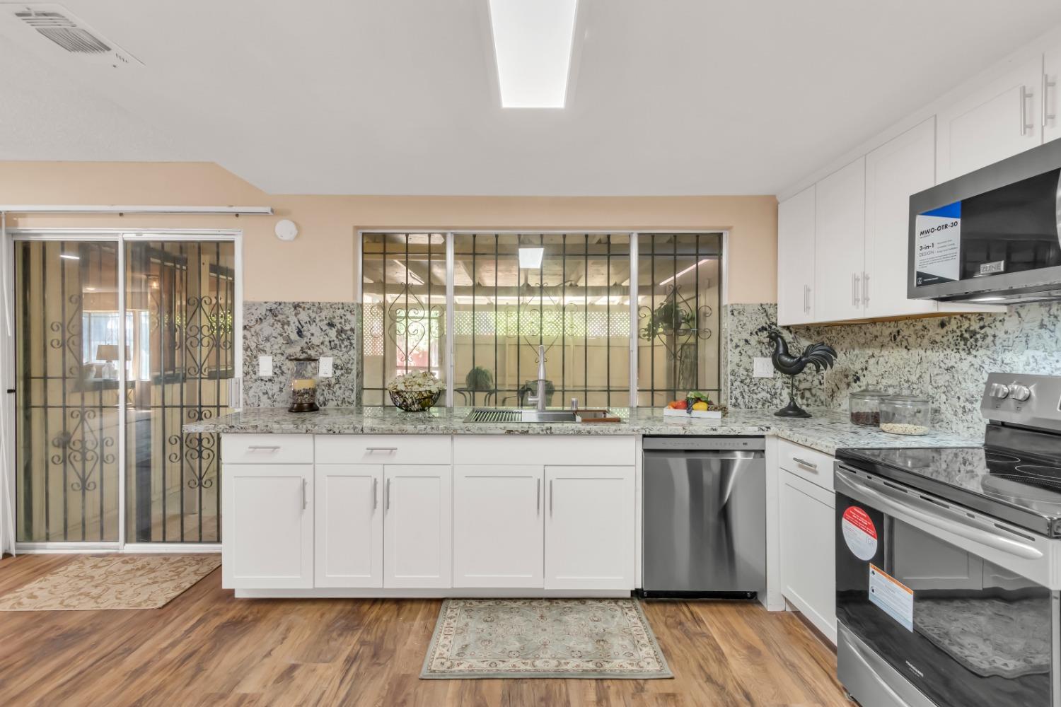 8559 SUN FLORIN Drive