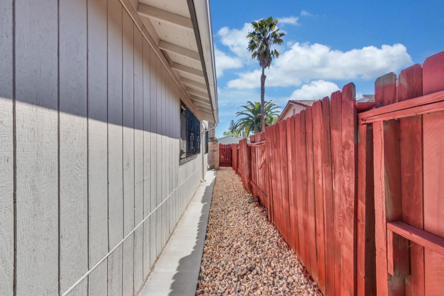 8559 SUN FLORIN Drive