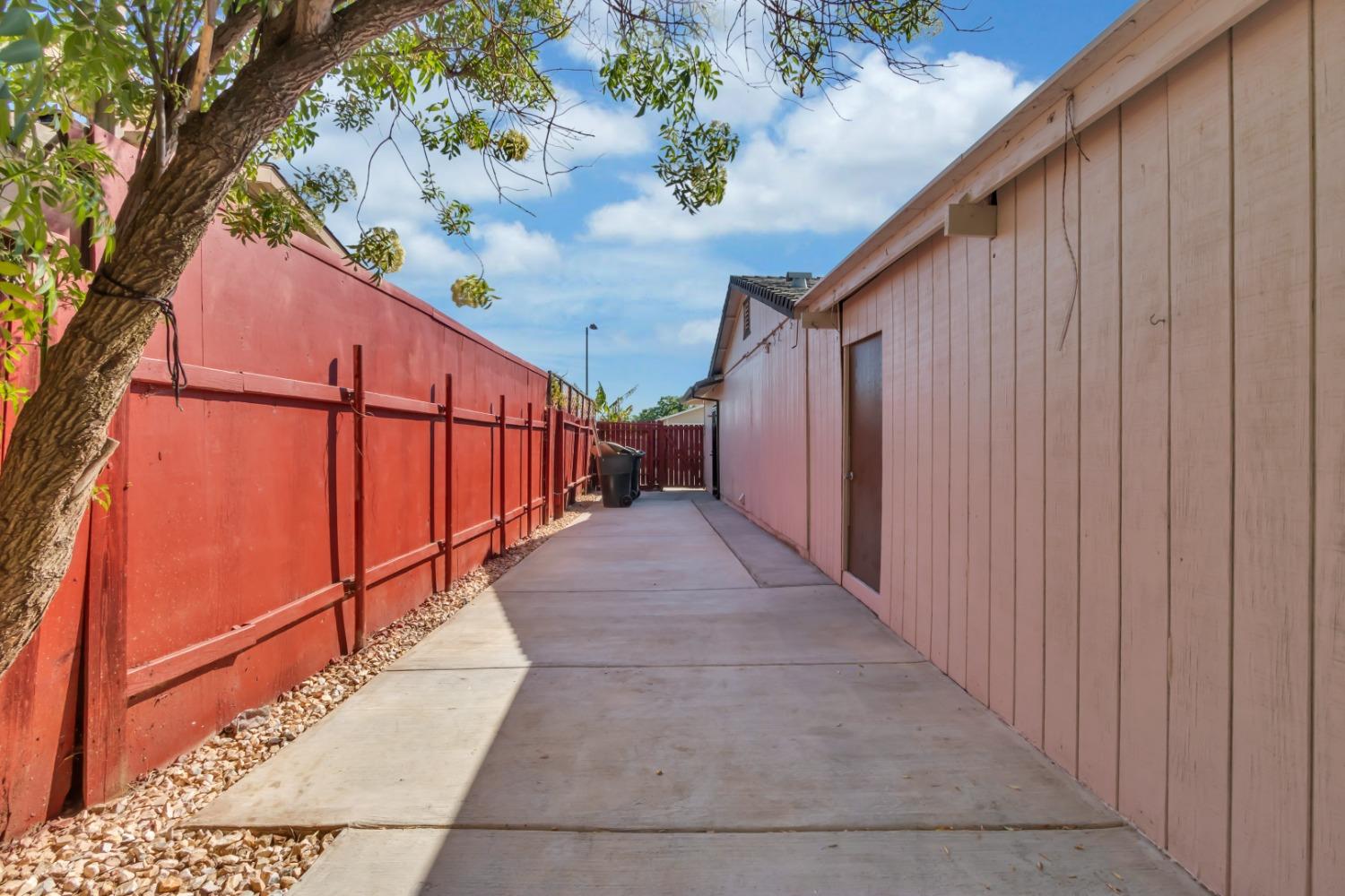 8559 SUN FLORIN Drive