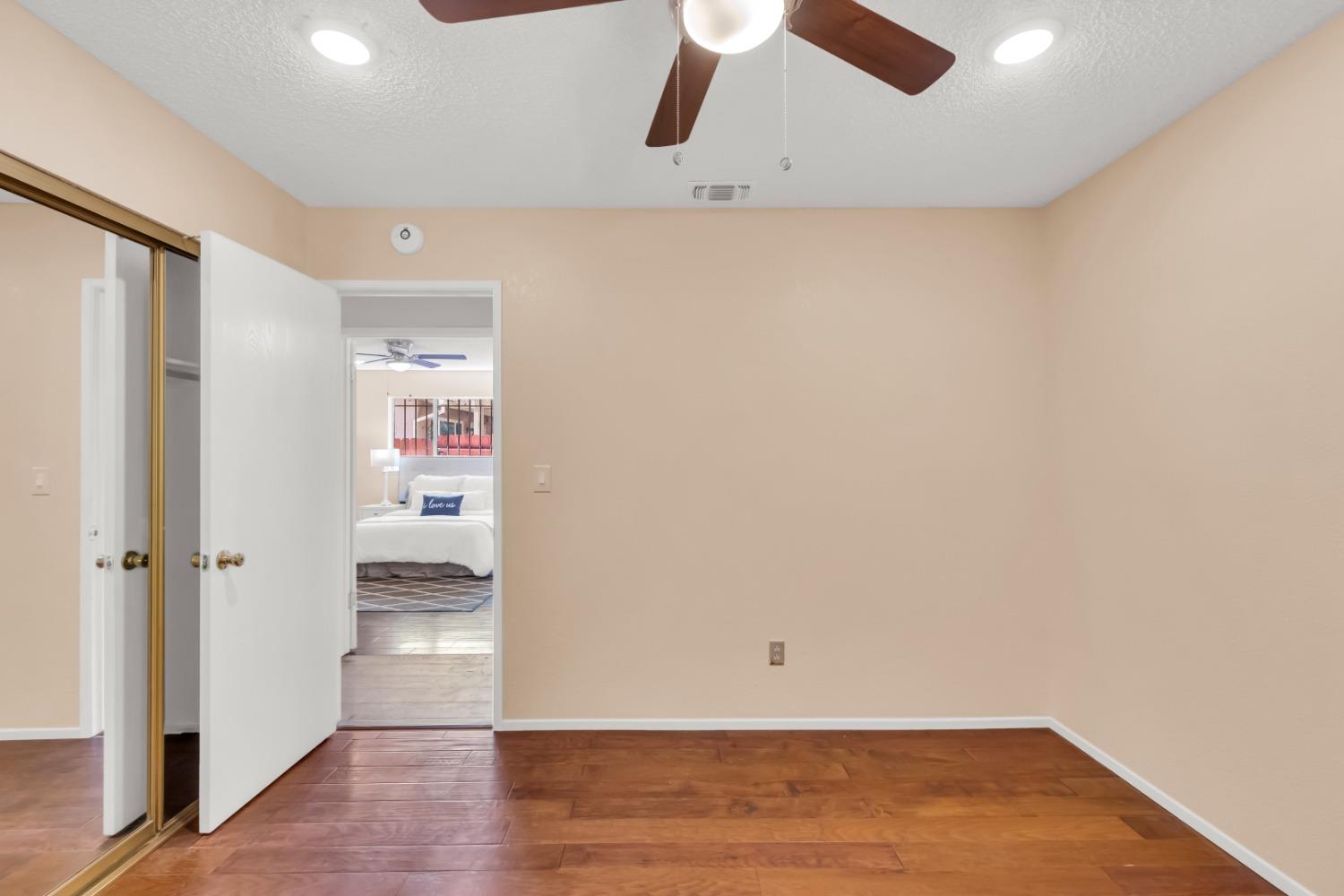 8559 SUN FLORIN Drive