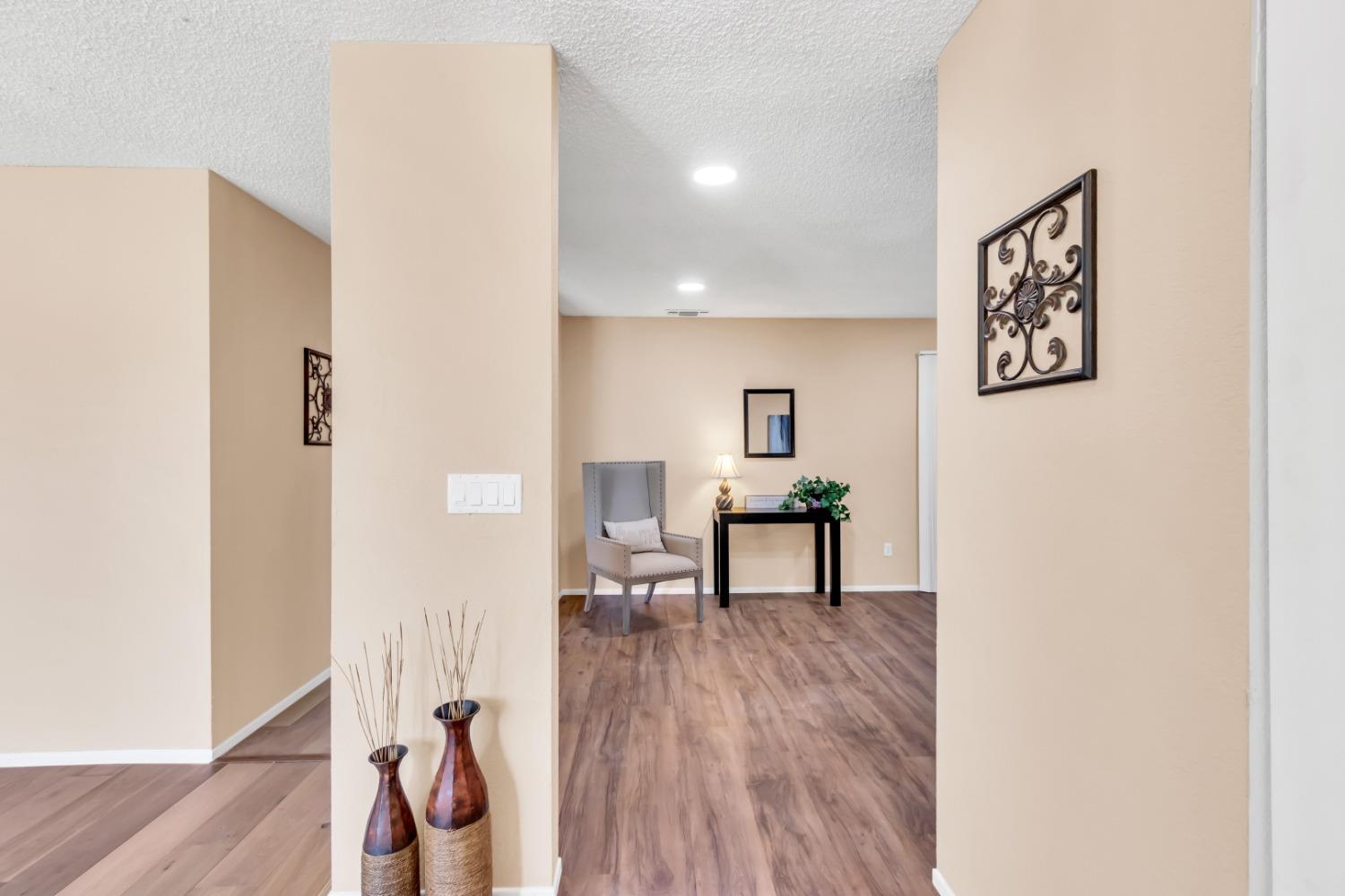 8559 SUN FLORIN Drive