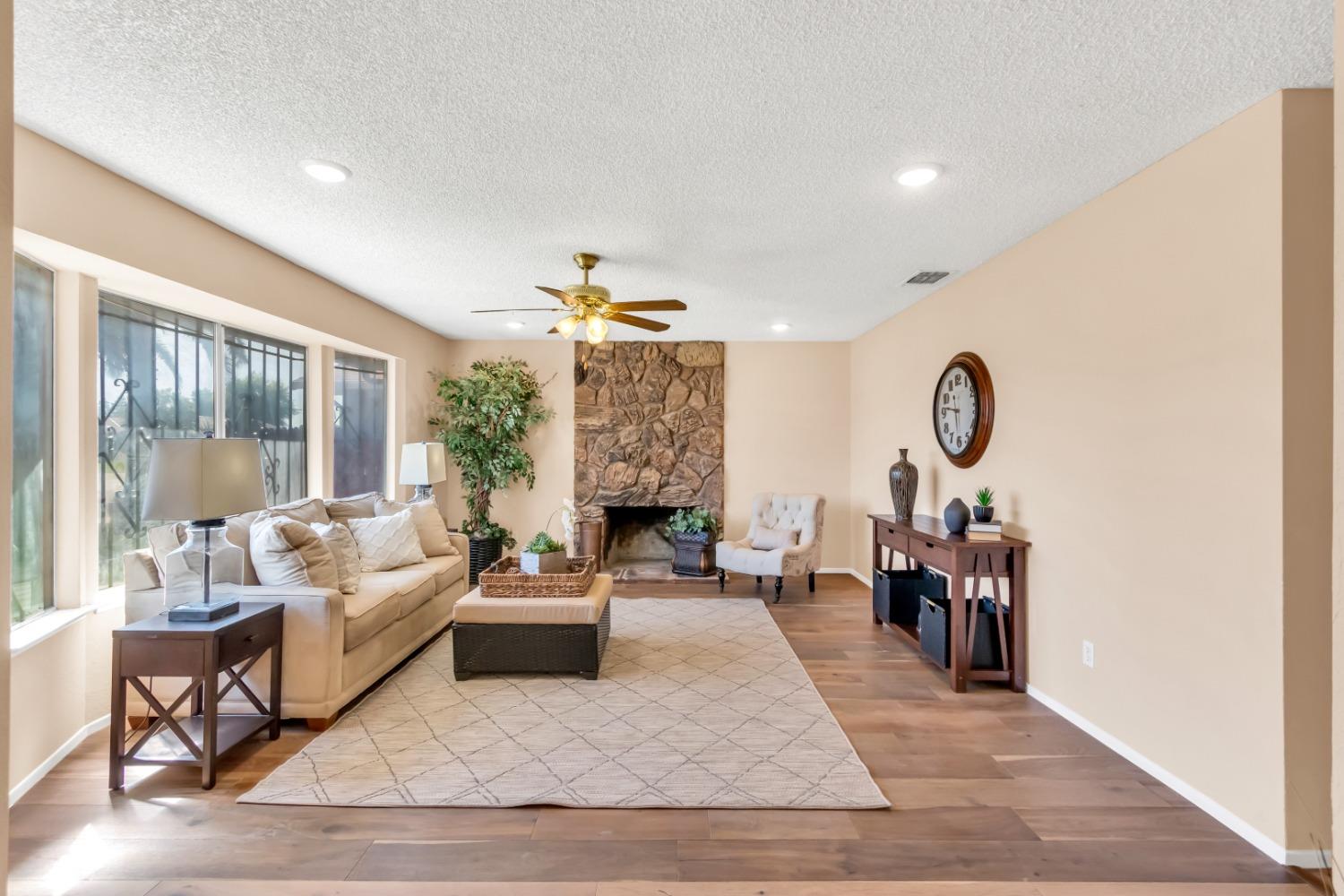 8559 SUN FLORIN Drive