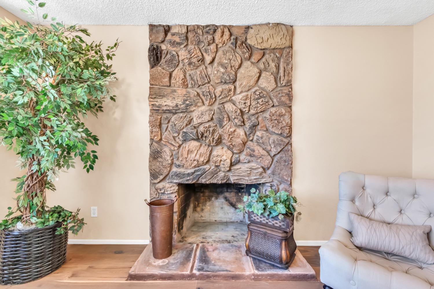 8559 SUN FLORIN Drive