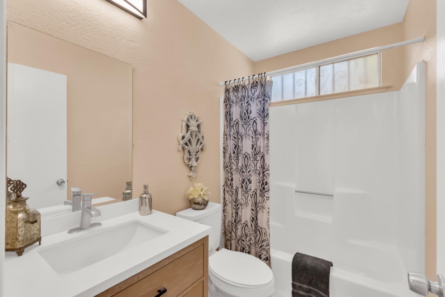 8559 SUN FLORIN Drive