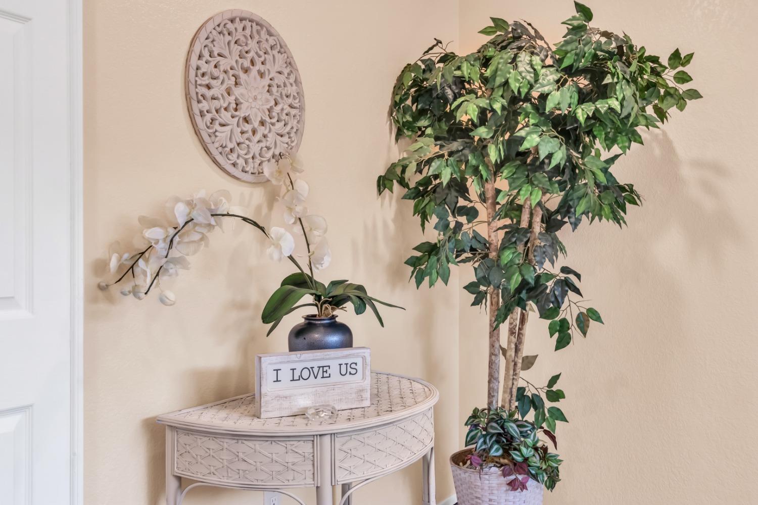 8559 SUN FLORIN Drive