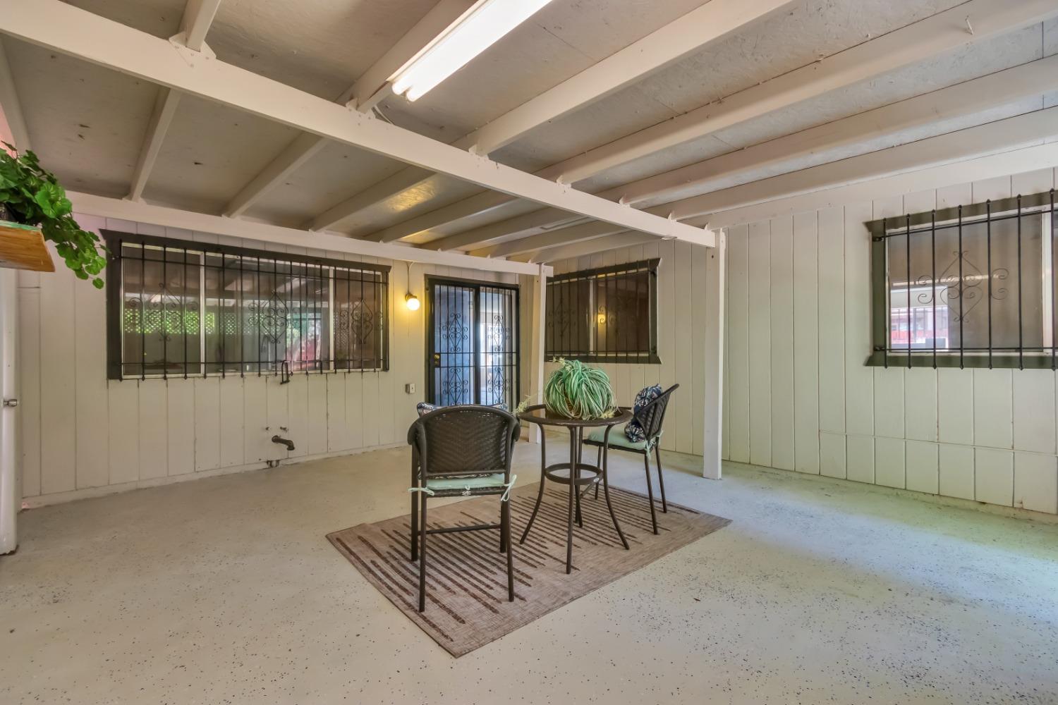 8559 SUN FLORIN Drive