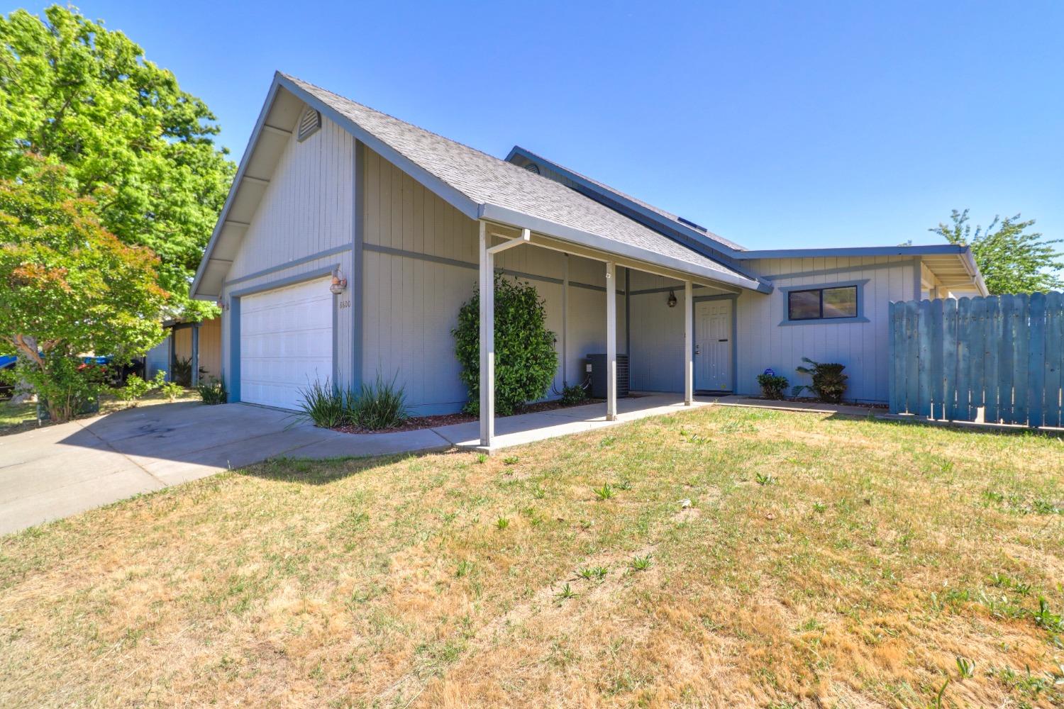 8600 Tiogawoods Drive