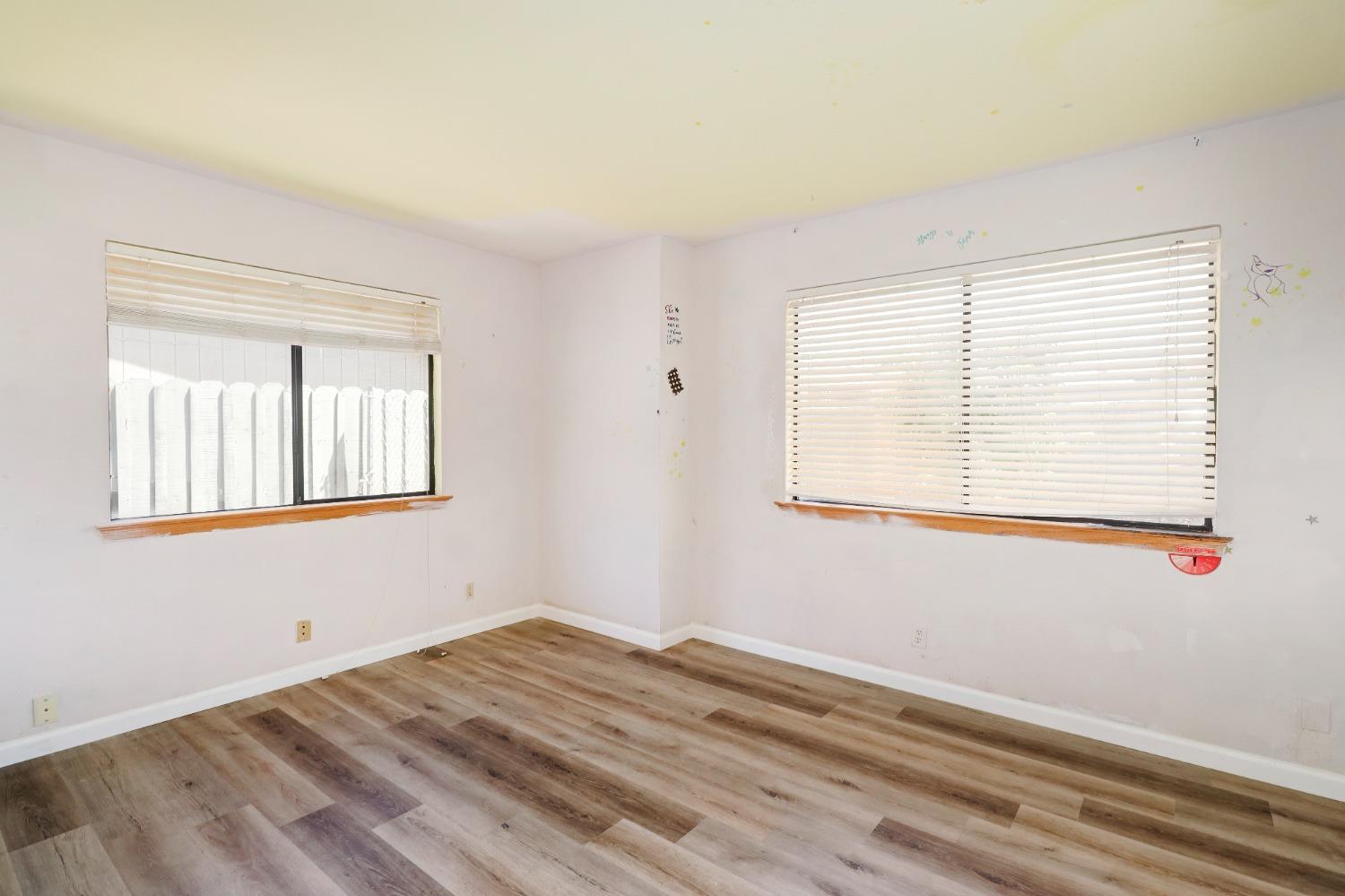 8600 Tiogawoods Drive