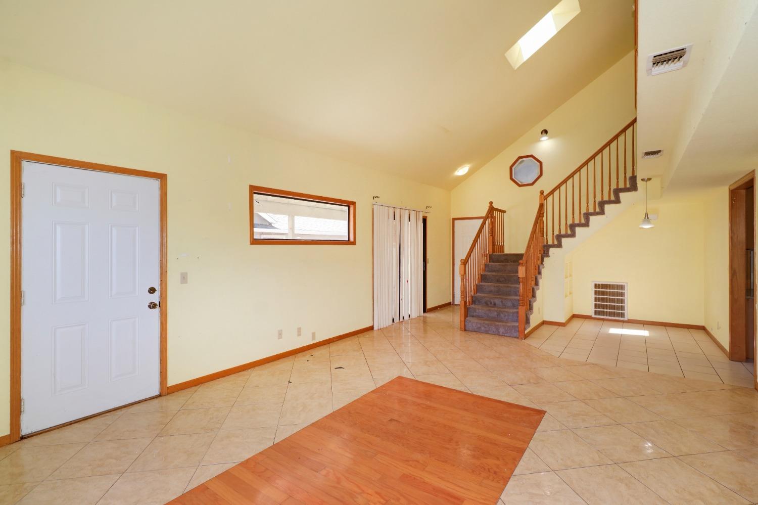 8600 Tiogawoods Drive