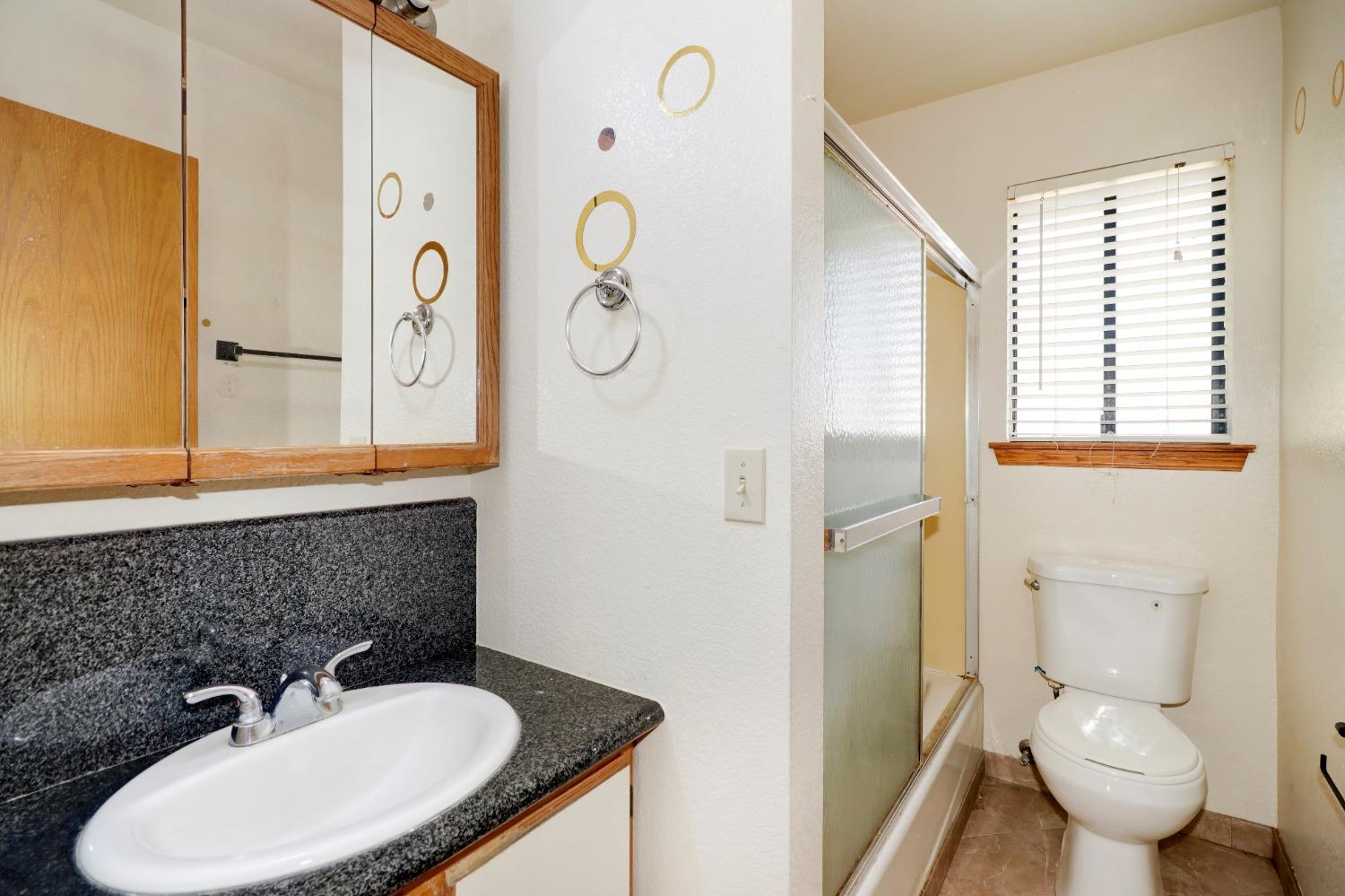 8600 Tiogawoods Drive