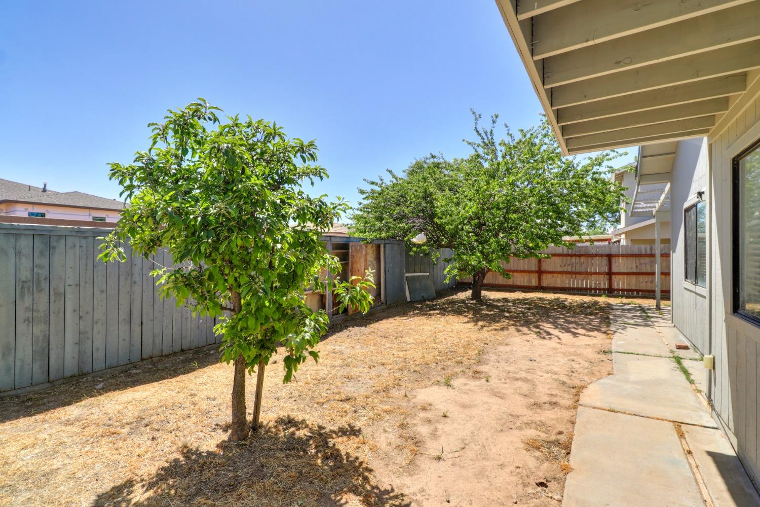 8600 Tiogawoods Drive