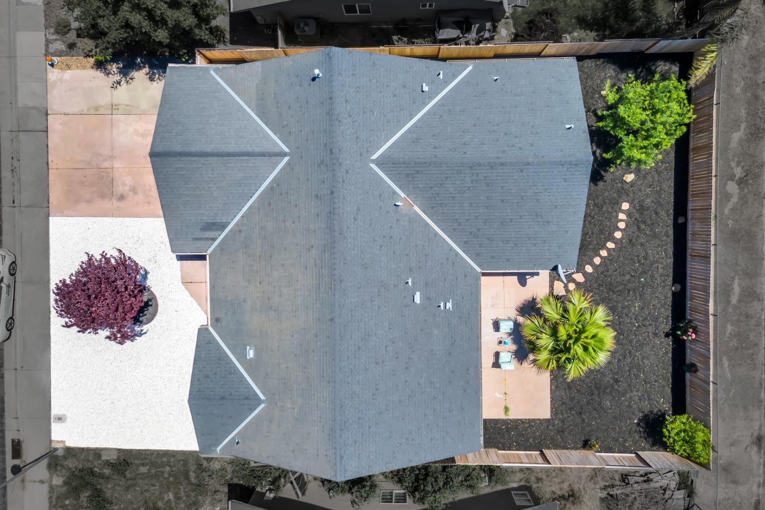 924 RIO ROBLES Avenue