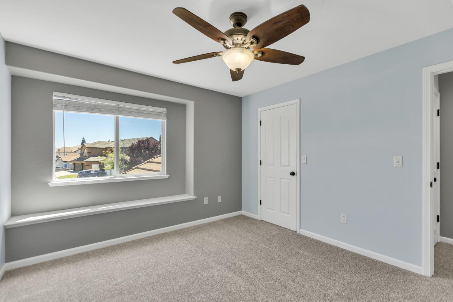 8436 ARROWROOT Circle