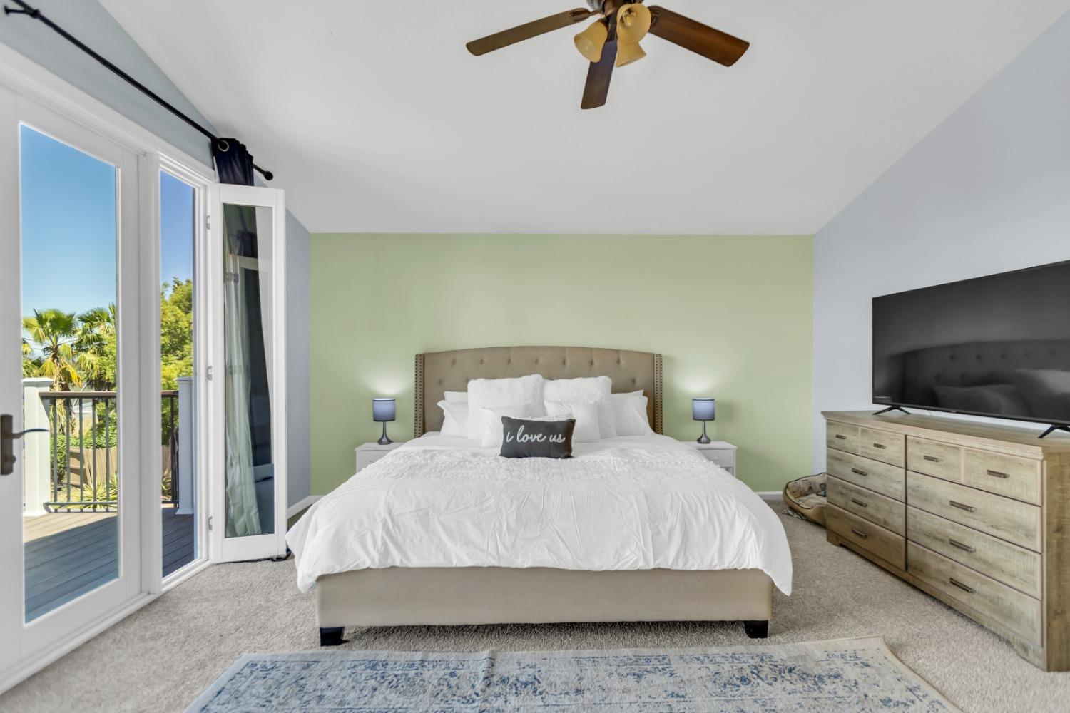 8436 ARROWROOT Circle