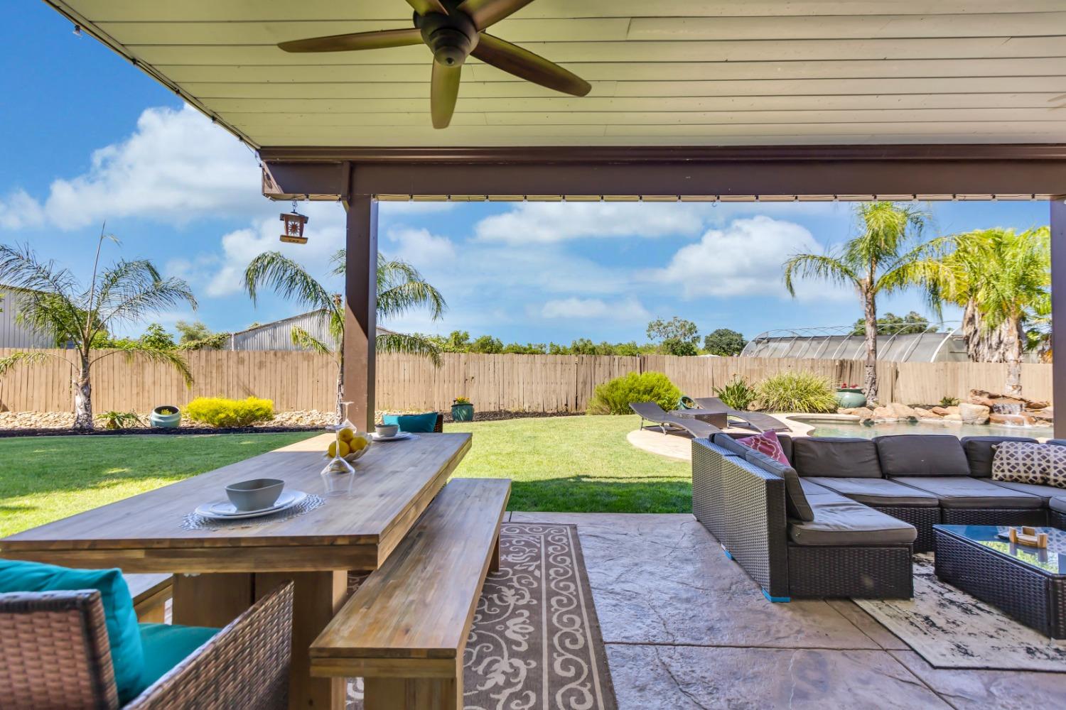 8436 ARROWROOT Circle