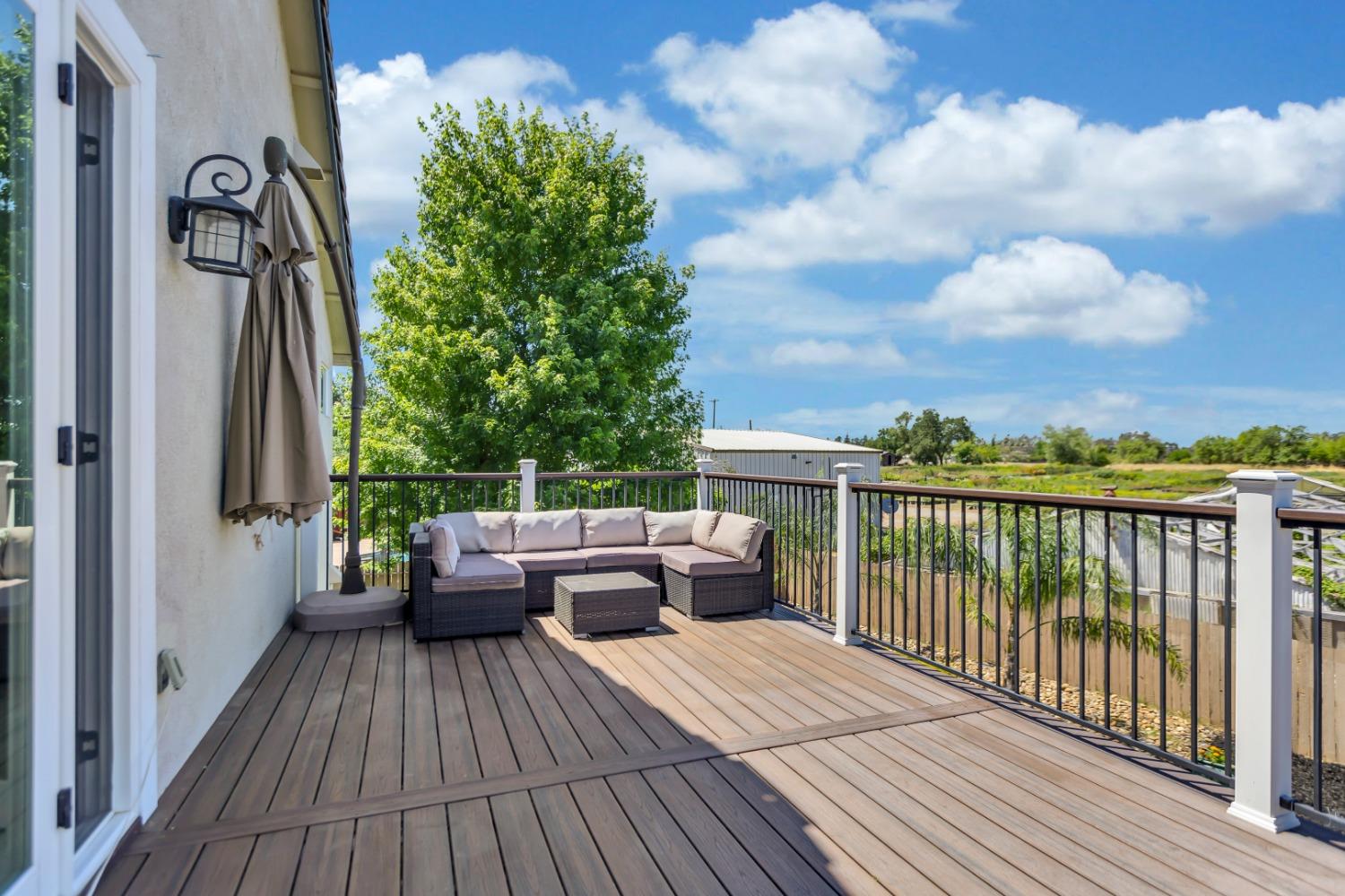 8436 ARROWROOT Circle