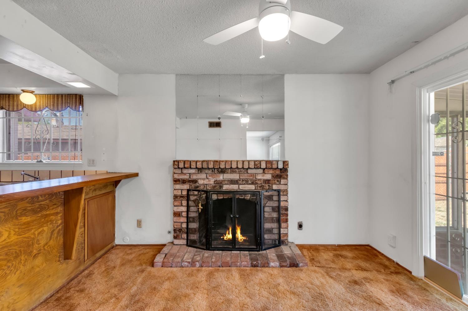 2931 TRENTWOOD Way