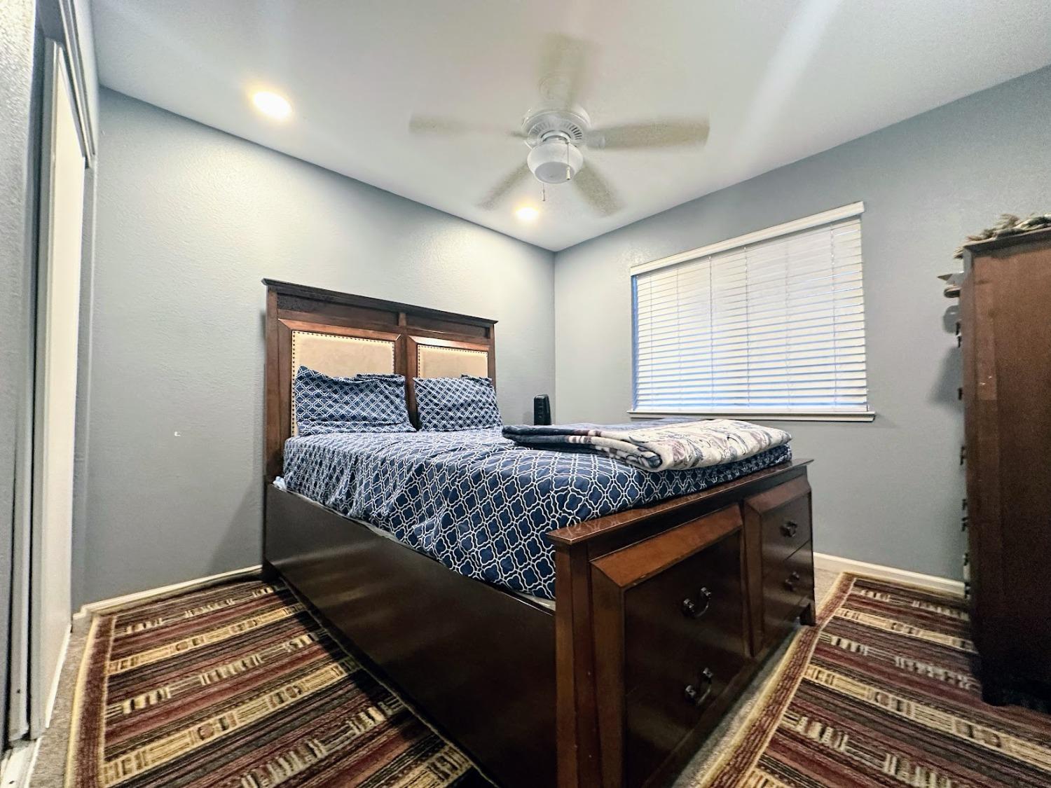 8220 Cottonfield Way