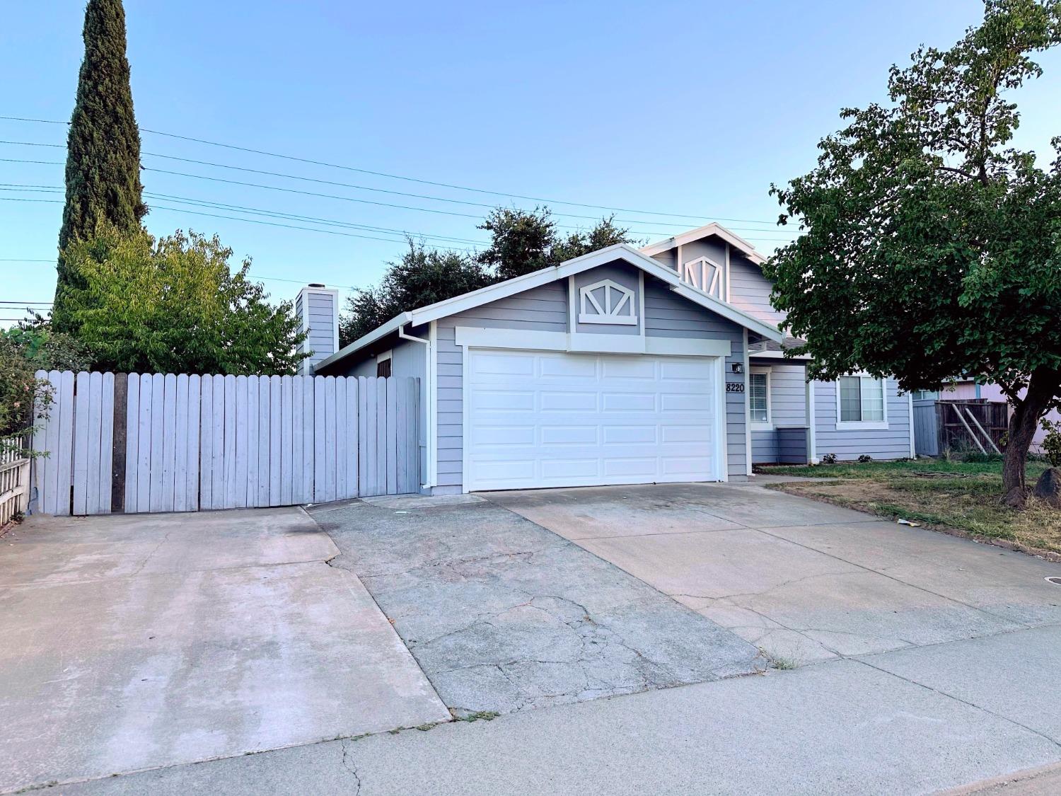 8220 Cottonfield Way