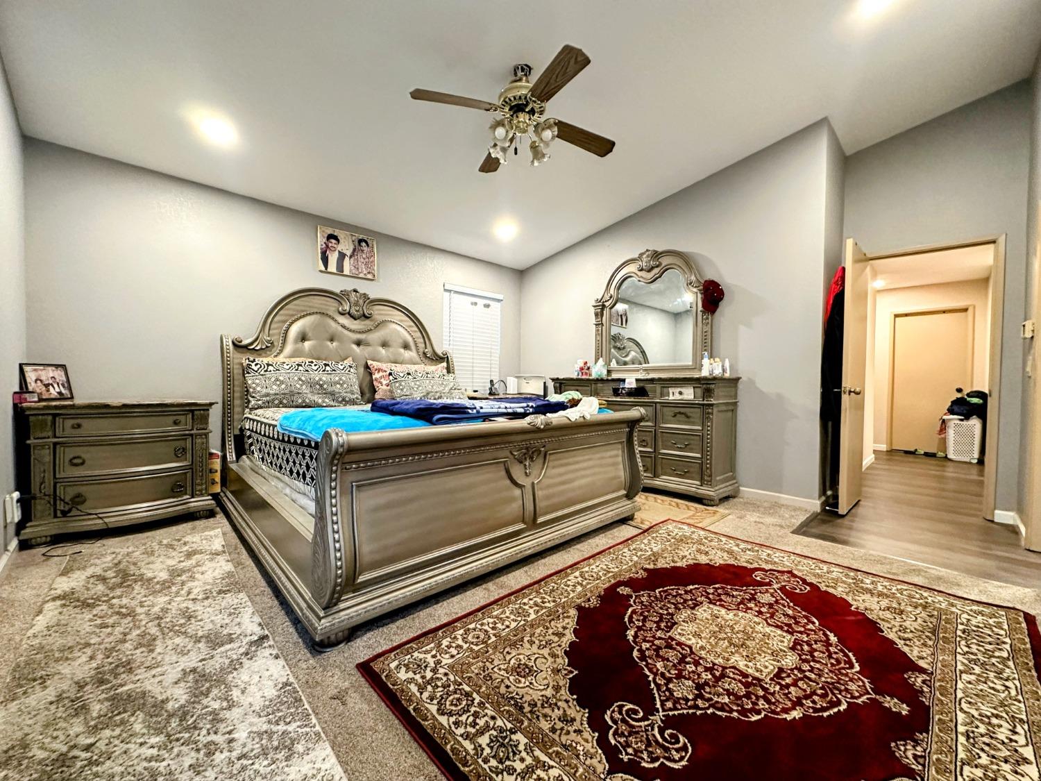 8220 Cottonfield Way