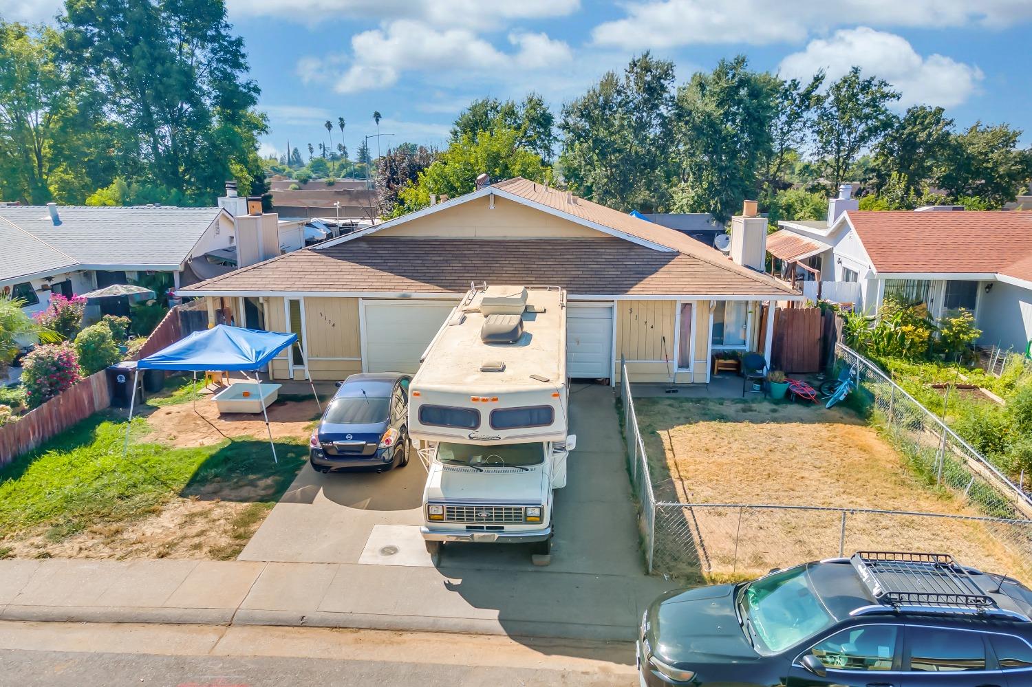 3174 LAURELHURST Drive