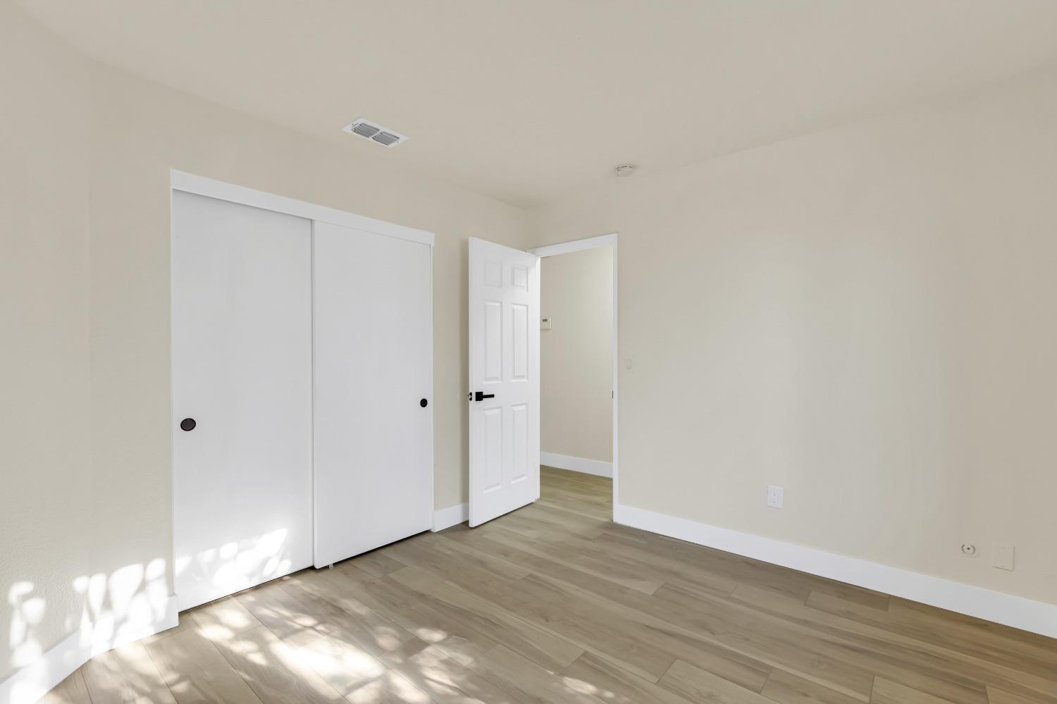 8161 DUNES Court