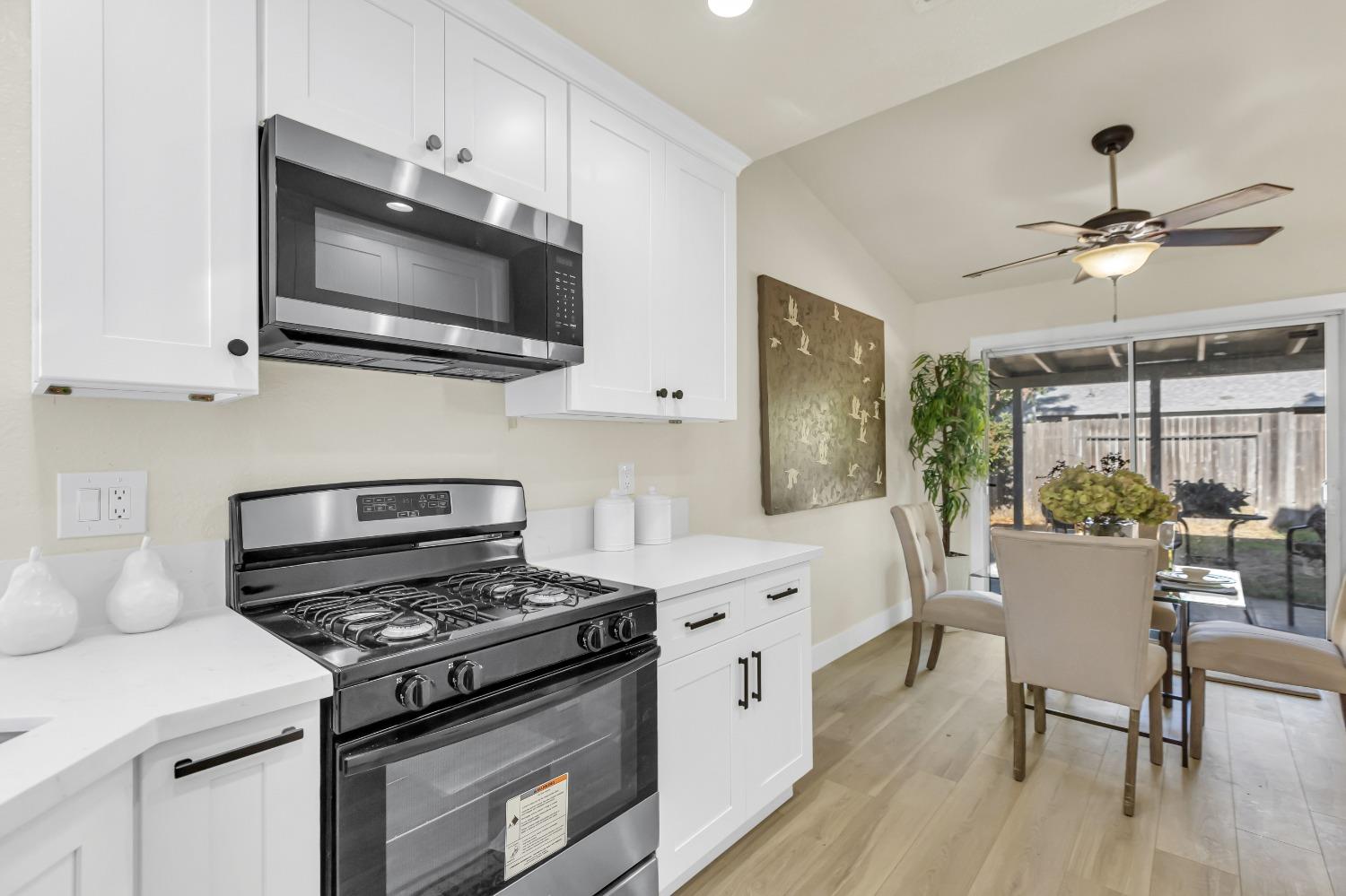 8161 DUNES Court