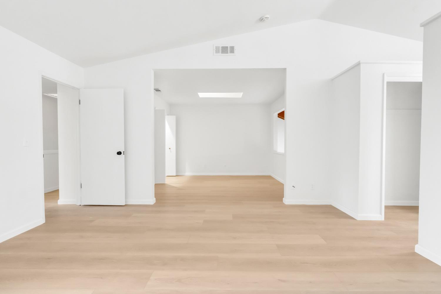 1111 Cedar Creek Drive 25