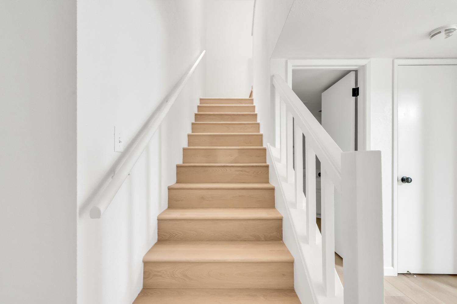 1111 Cedar Creek Drive 25