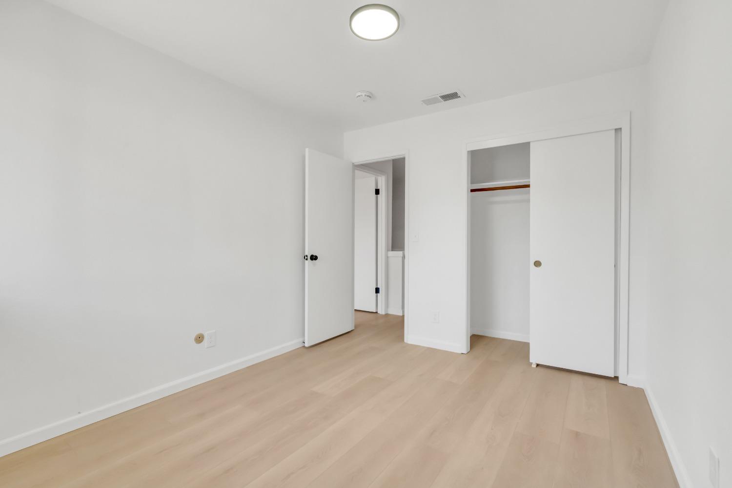 1111 Cedar Creek Drive 25