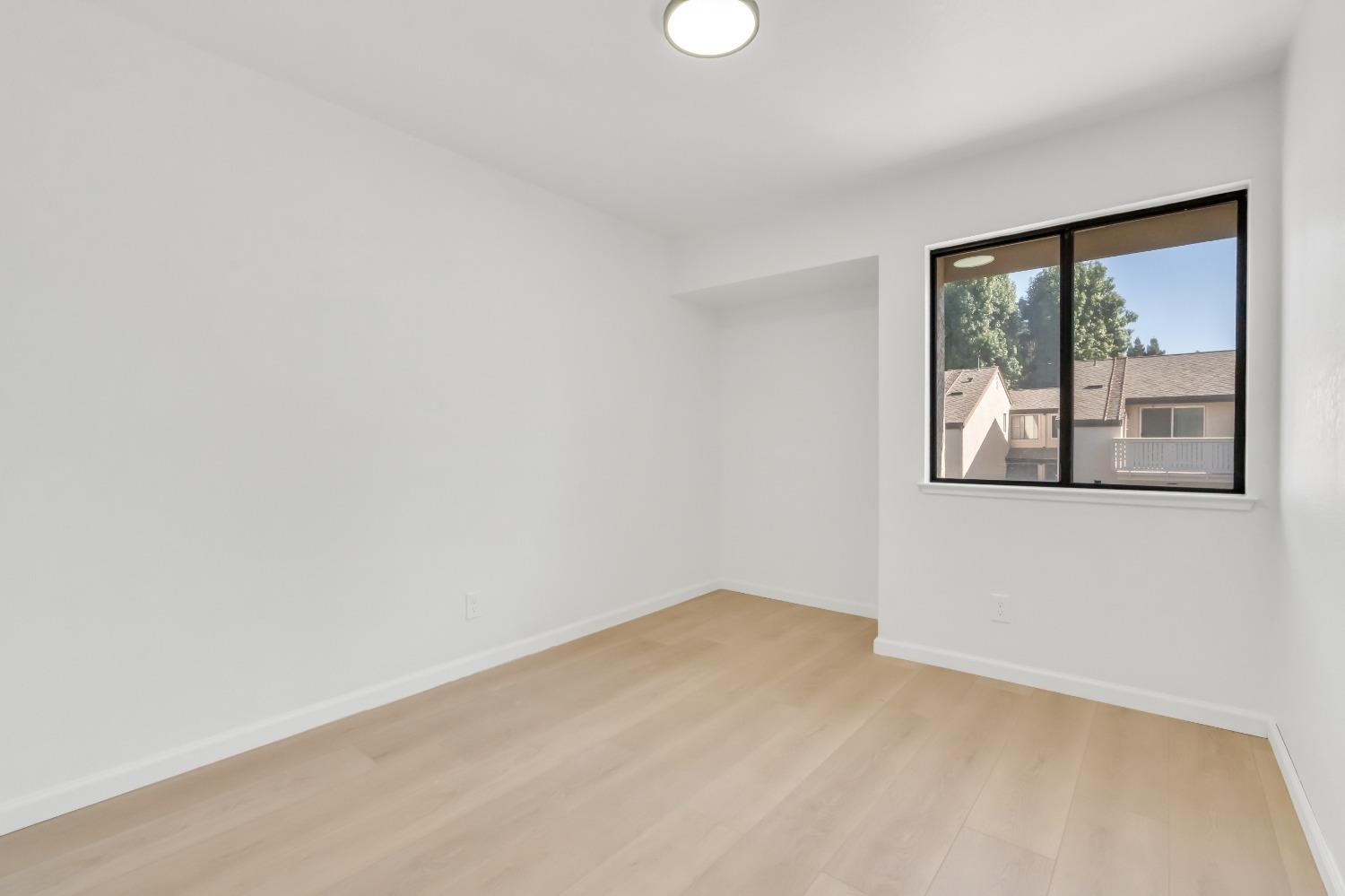 1111 Cedar Creek Drive 25