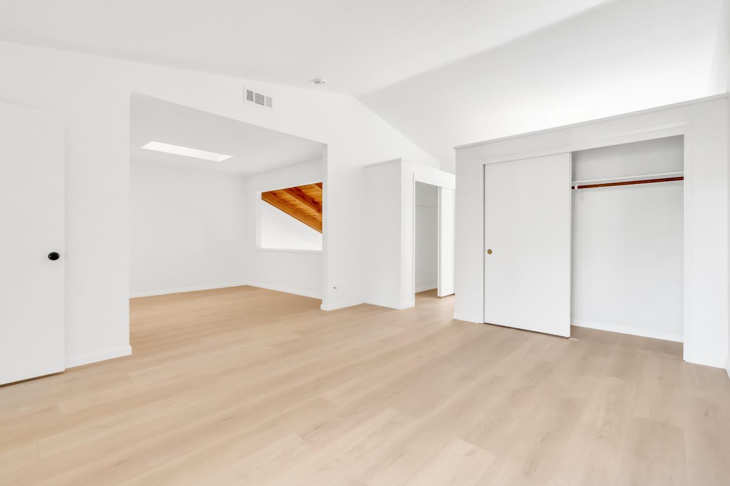 1111 Cedar Creek Drive 25