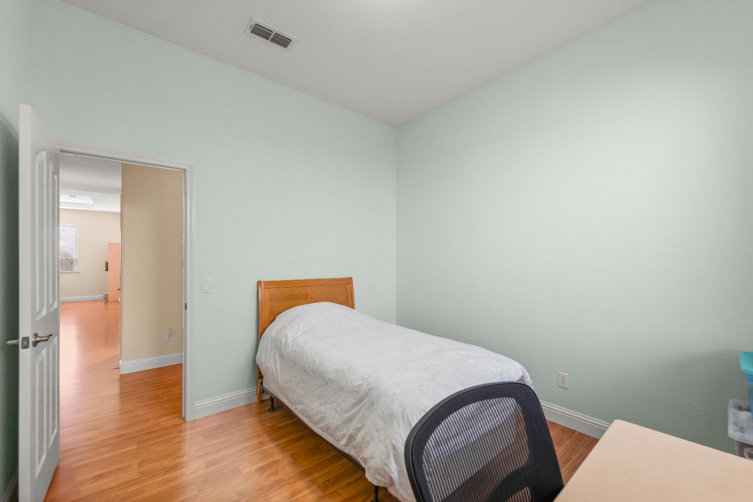 10244 Jenny Lynn Way