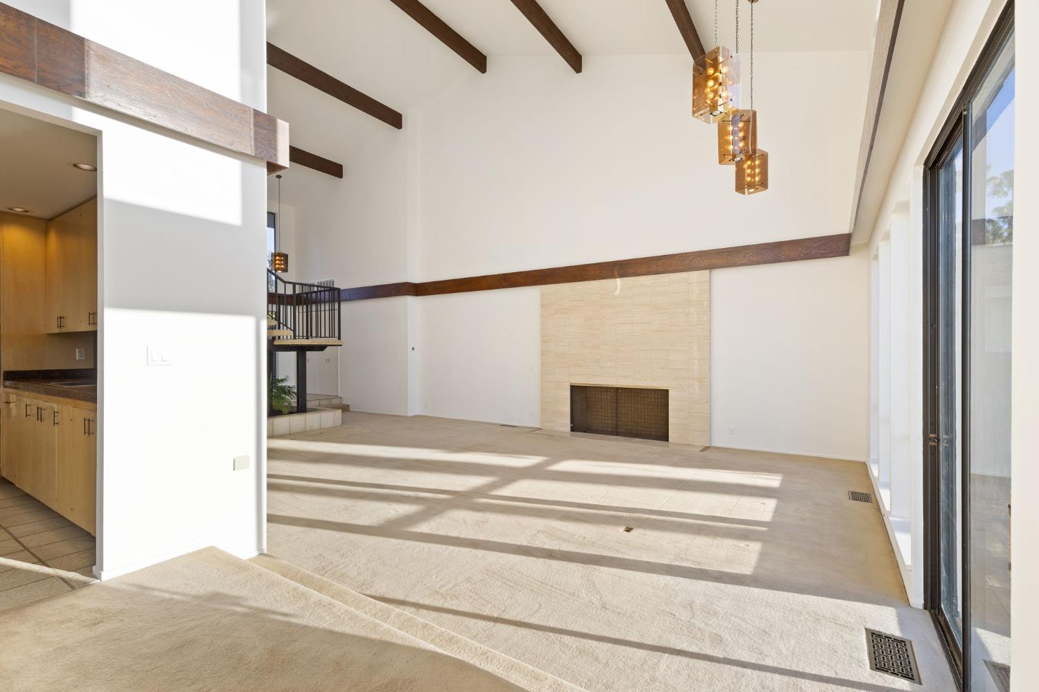 6440 Havenside Drive