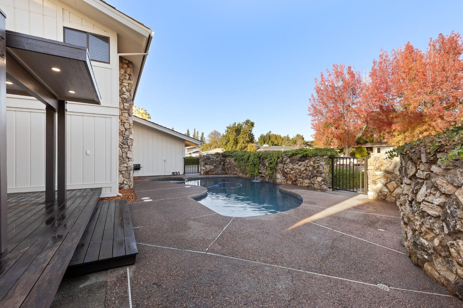 6440 Havenside Drive