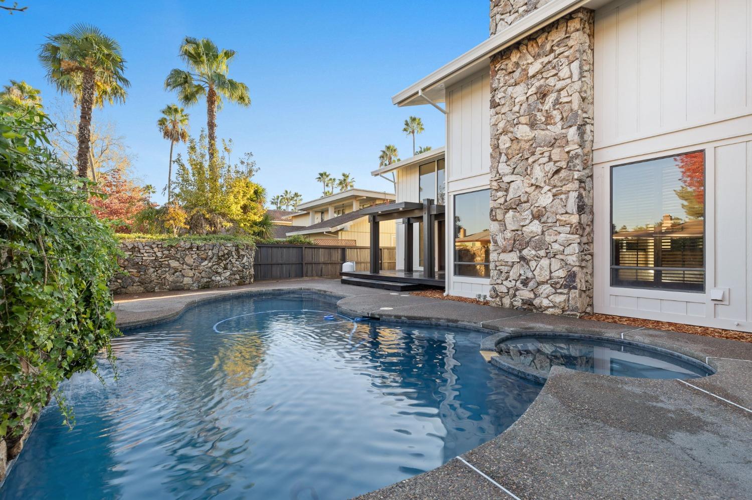 6440 Havenside Drive