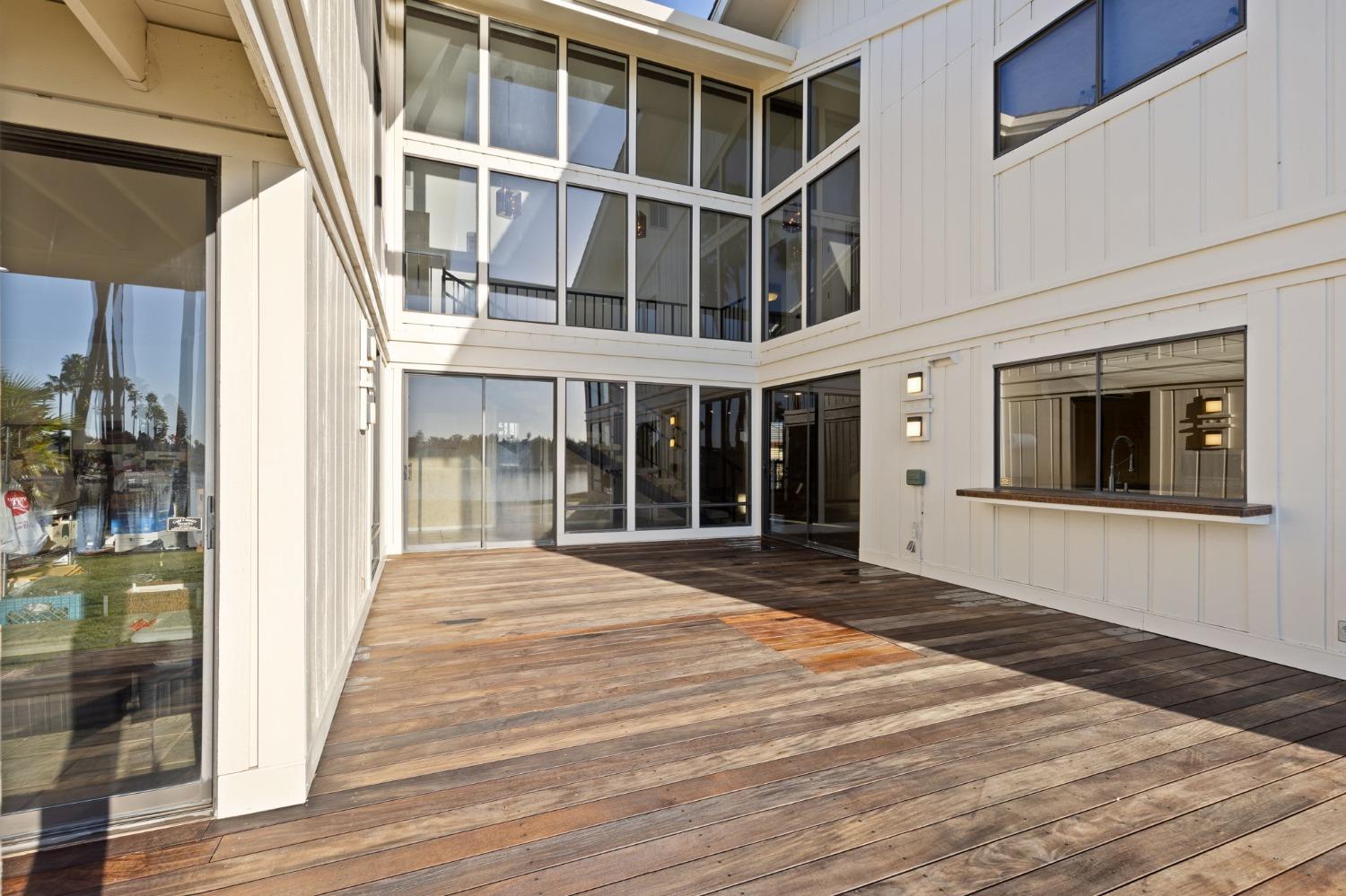 6440 Havenside Drive