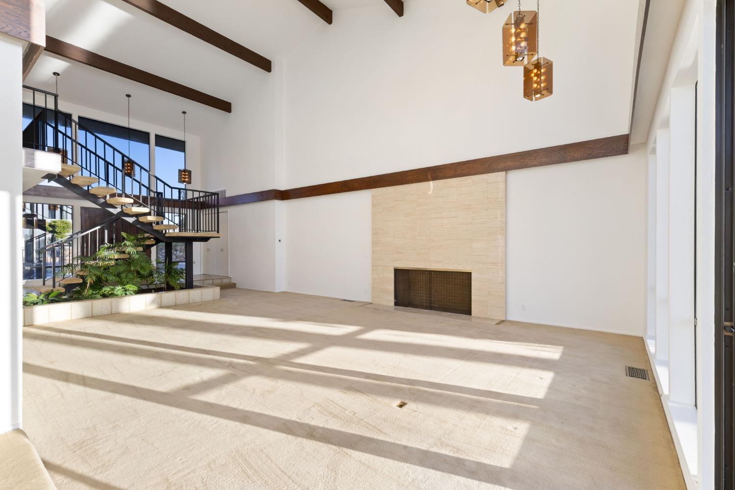 6440 Havenside Drive