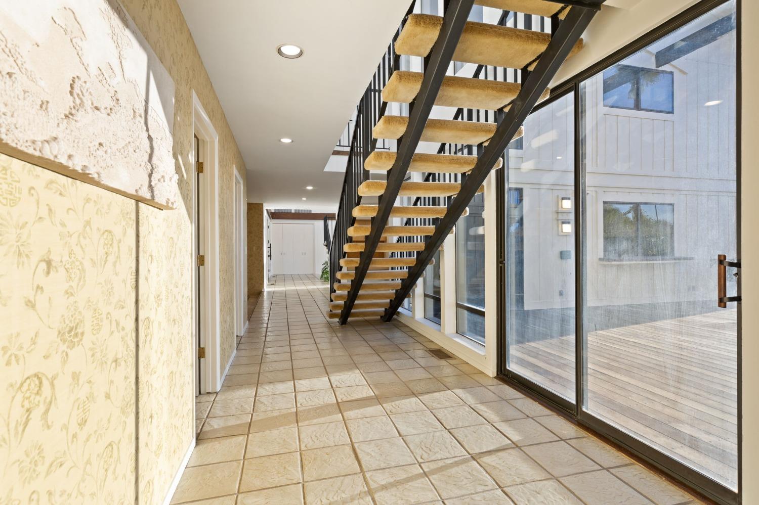 6440 Havenside Drive