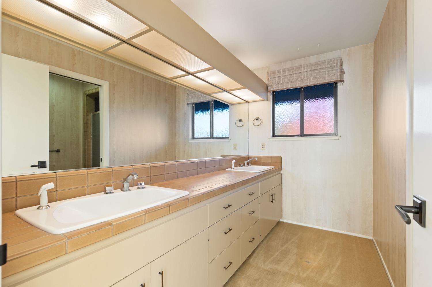 6440 Havenside Drive