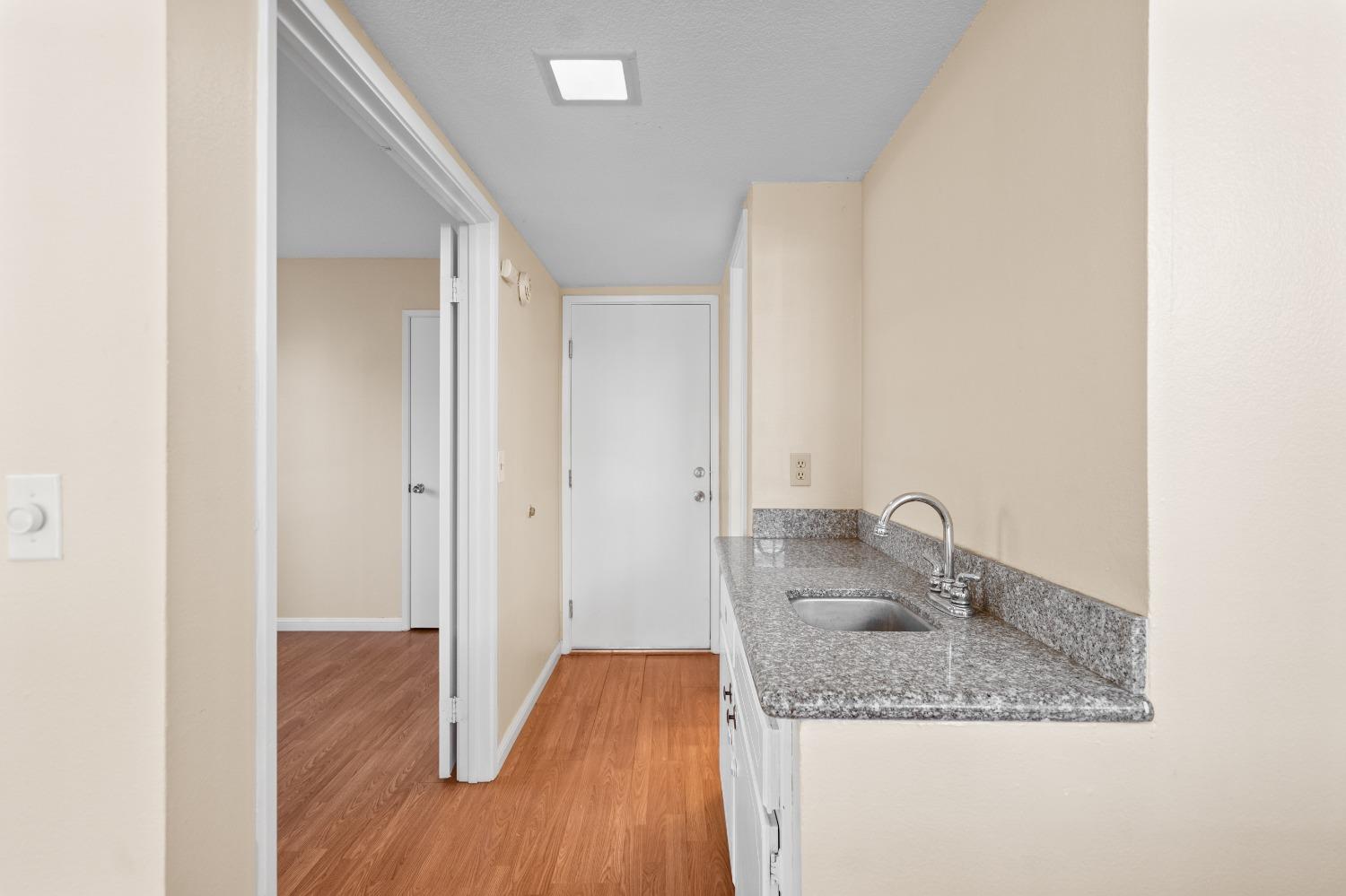 7442 Prosperity Court