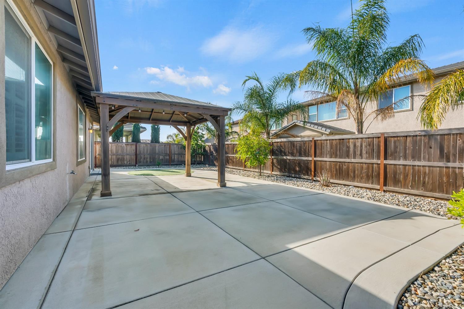 10092 Robert Watkins Way