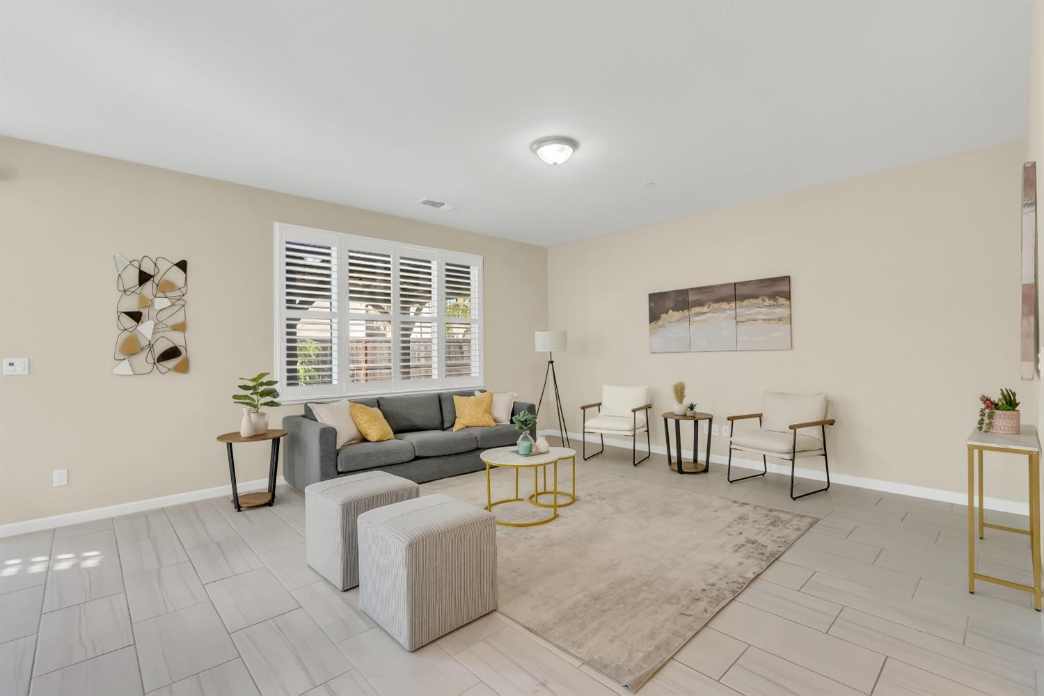 10092 Robert Watkins Way