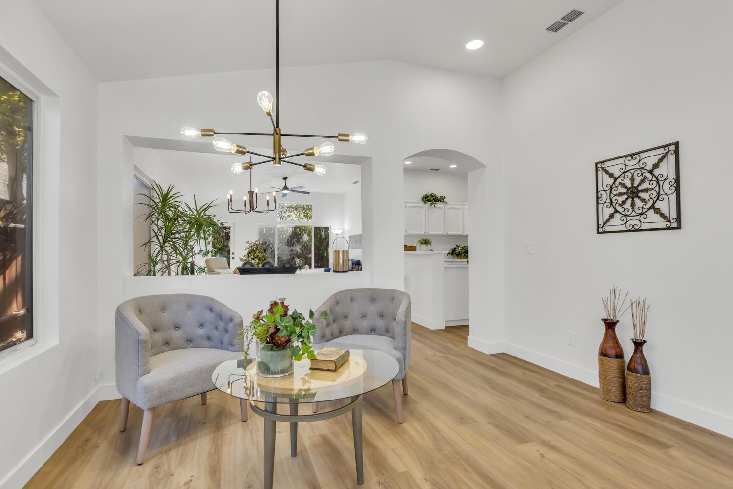 9128 BRISTOL PLAZA Way