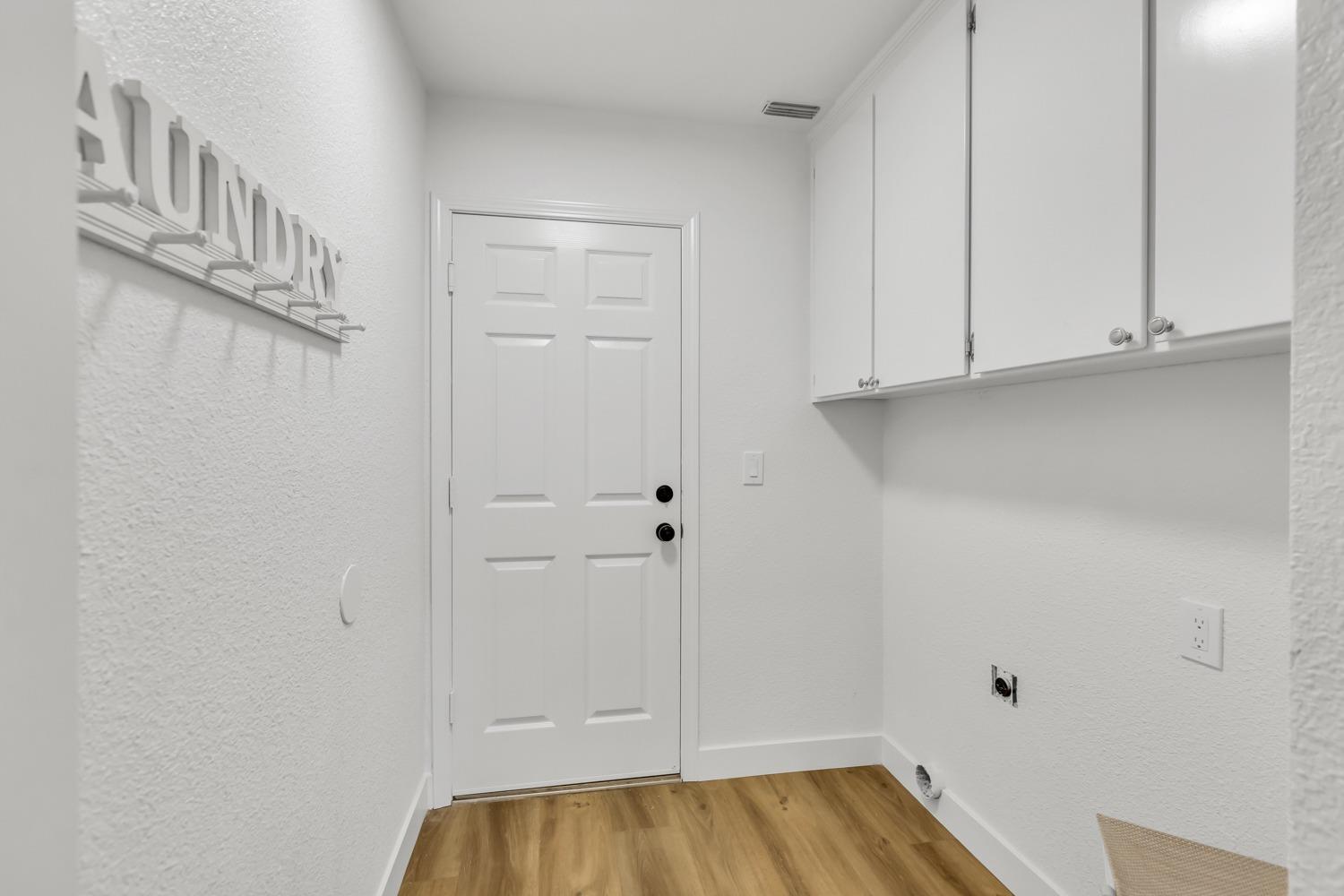 9128 BRISTOL PLAZA Way